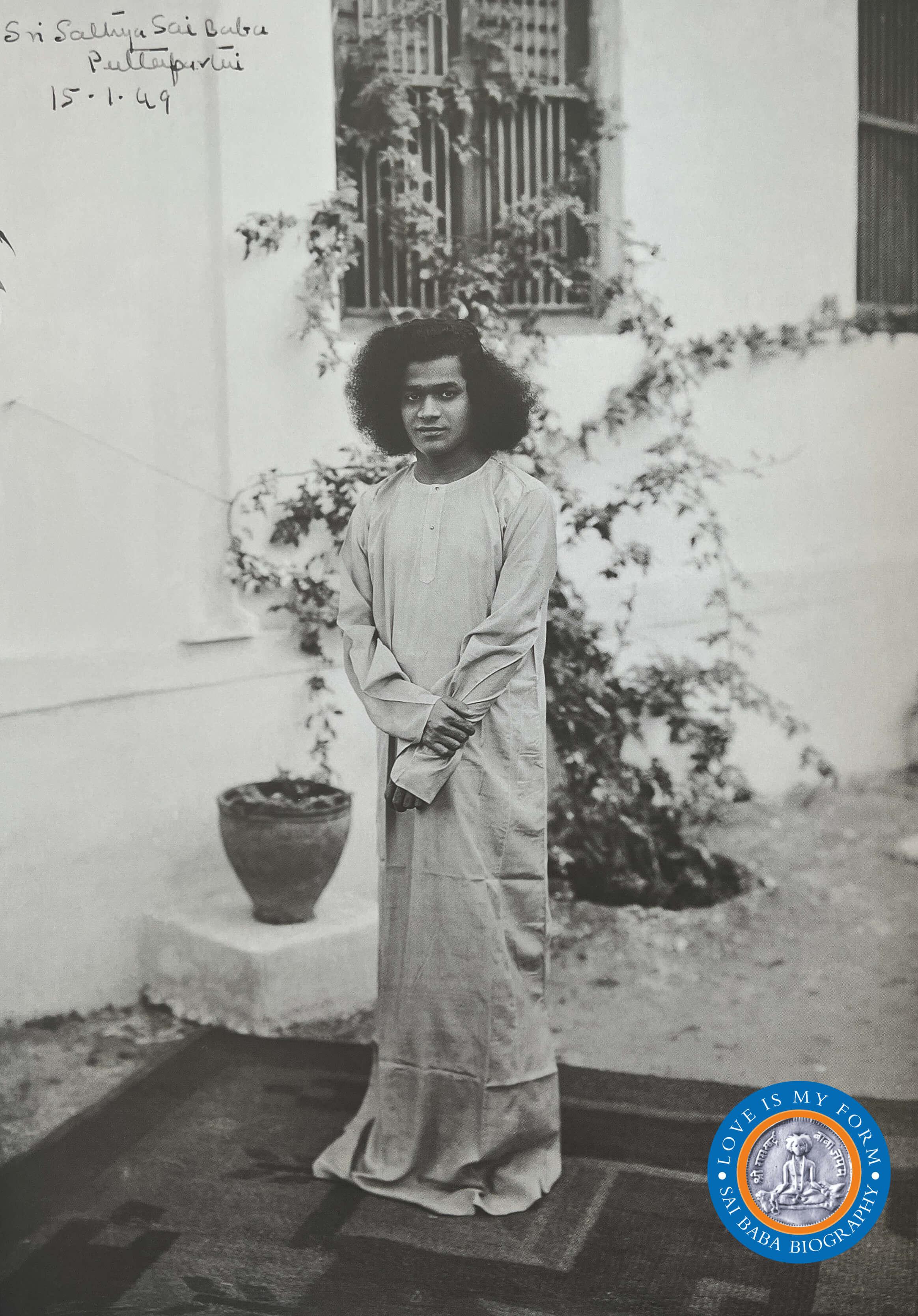 Sai Baba at Sriniketan the Chincholi house at Hyderabad. Photo from Love Is My Form: The Advent Book by R. Padmanaban